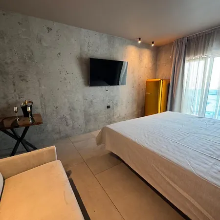 Barocco Mare فندق *